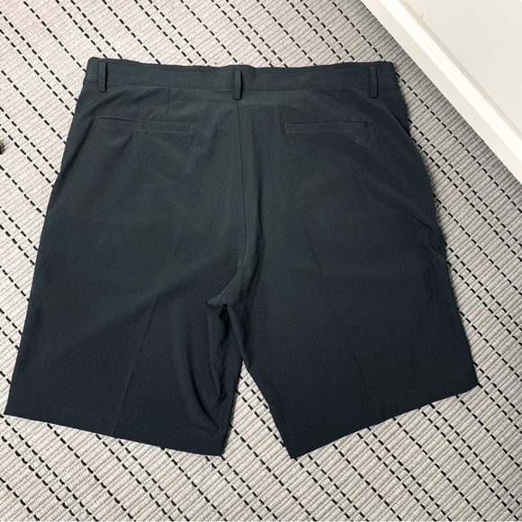 Nike Dri-FIT Golf Shorts Black Standard Fit Stretch Chino Hybrid Bermuda Sz 38 - Picture 10 of 11